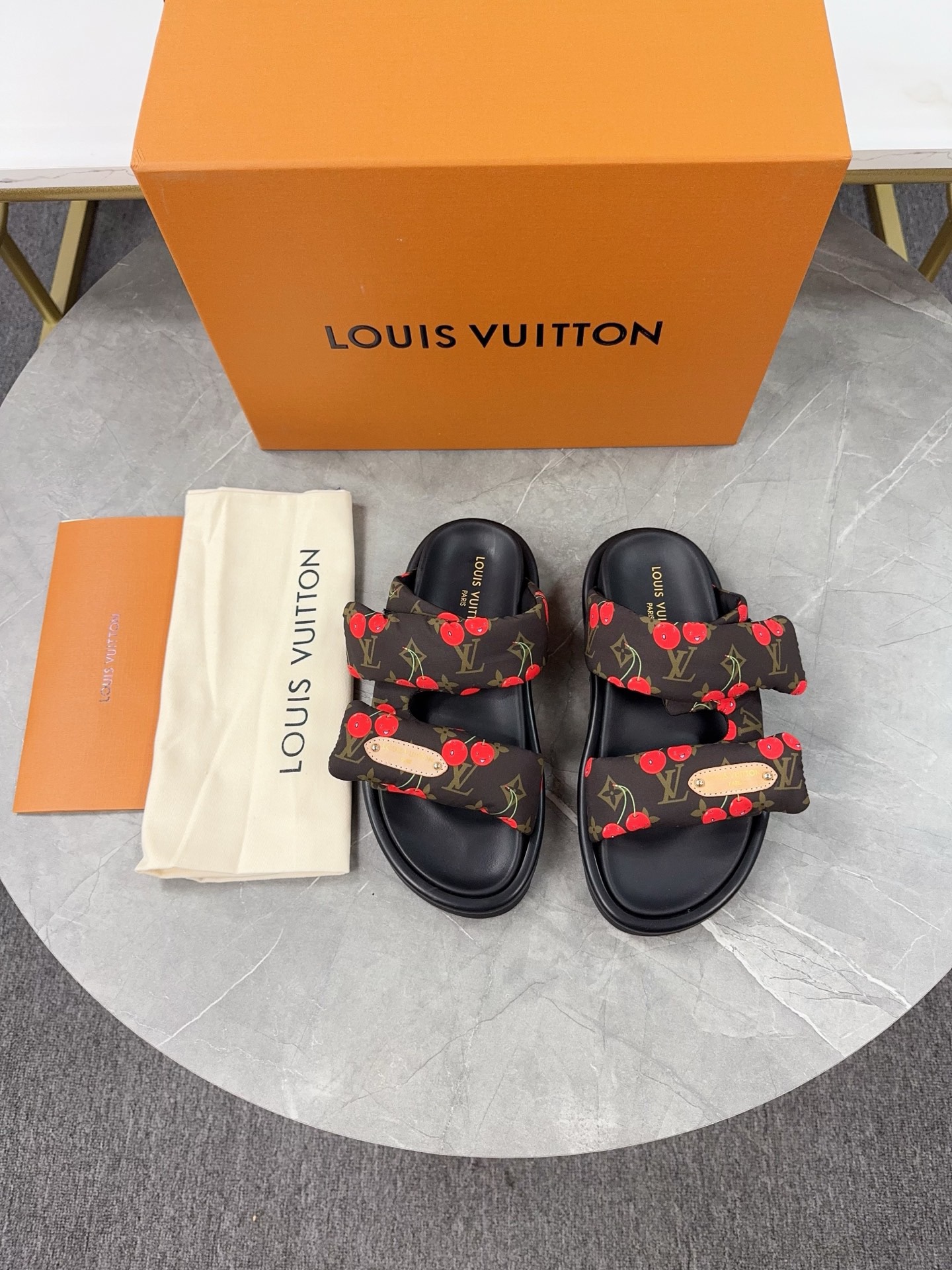 Louis Vuitton Pool Pillow Flat Comfort Slippers Size 36-46