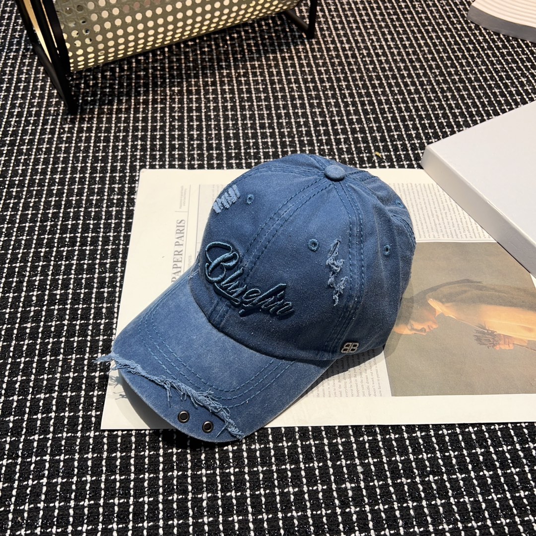 Balenciaga Baseball Cap