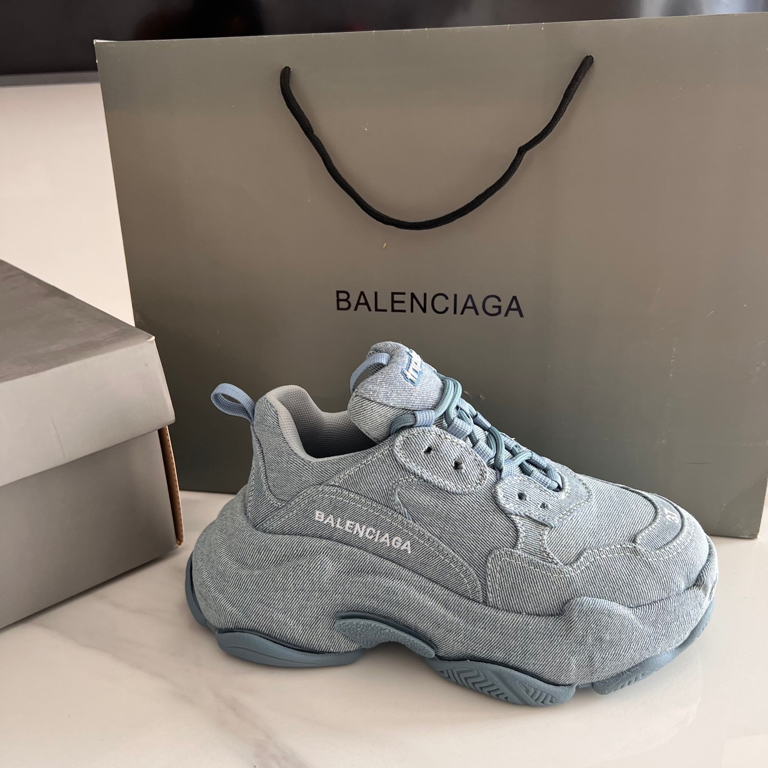 Balenciaga 2023 New Triple S Sneaker Unisex Size 35-45
