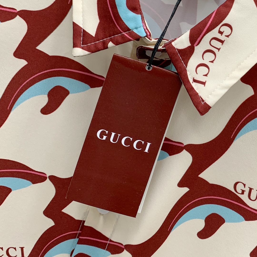 Gucci Sommeranzug Size M-XXL