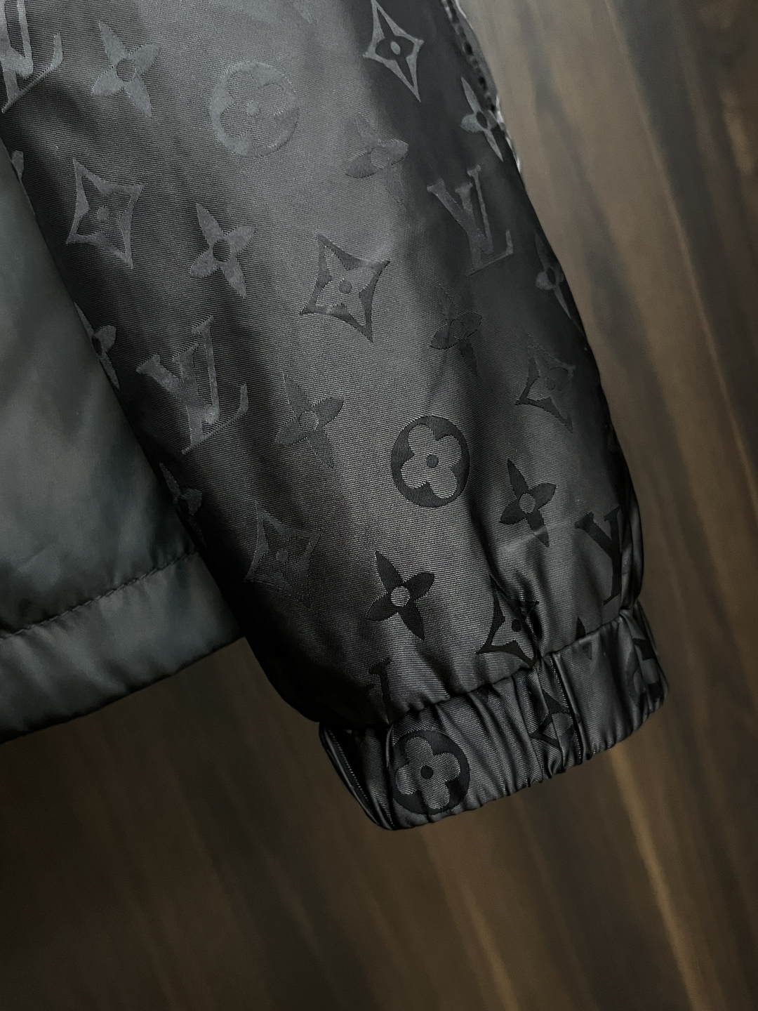 Louis Vuitton Unisex Jacket Size M-XXXL