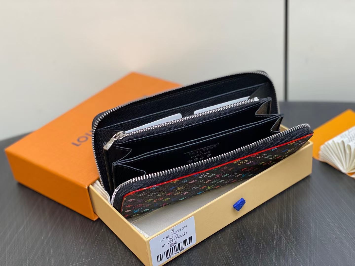 Louis Vuitton Women Wallet M13992 19.5*10.5*2.5cm