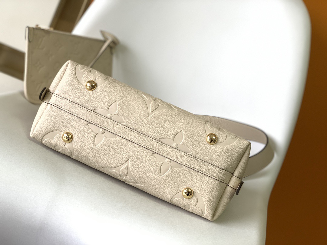 Louis Vuitton M46293 CarryAll Women Bags Size 29*24*12cm