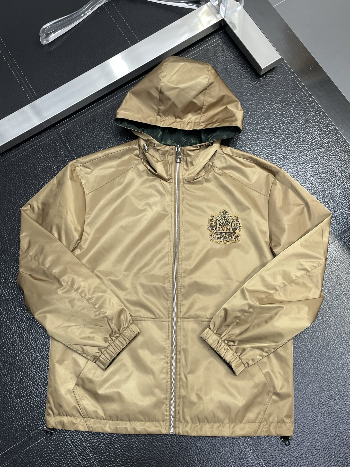 Louis Vuitton Unisex Jacket Size M-XXXL