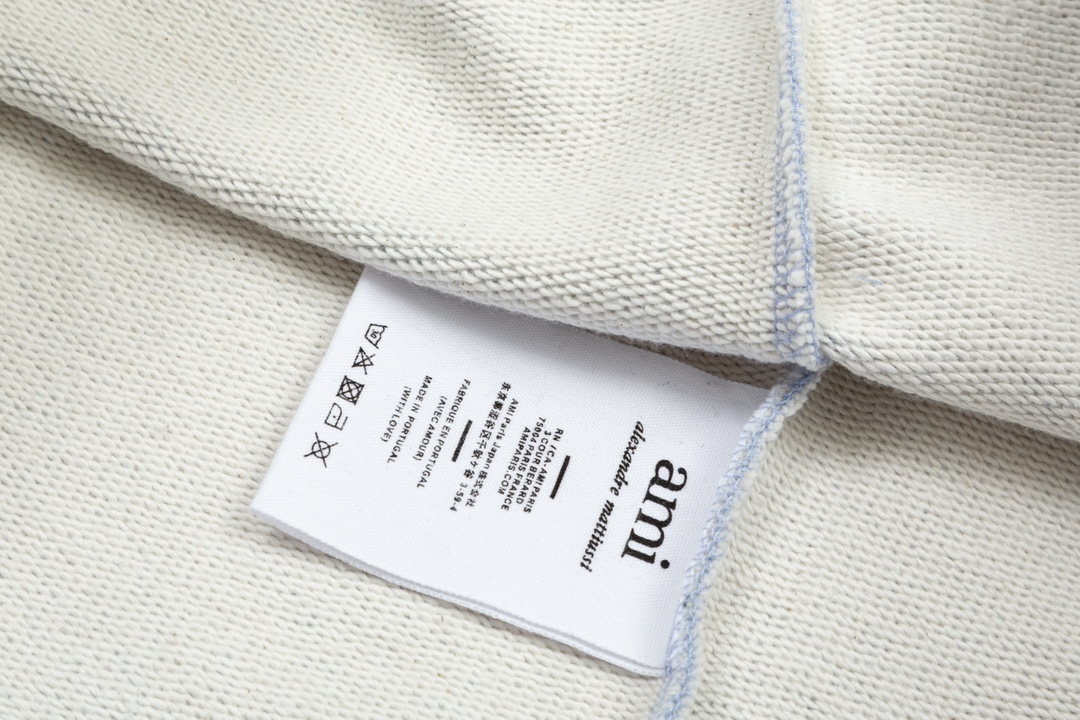 Ami Unisex Sweatshirt Size S-XL