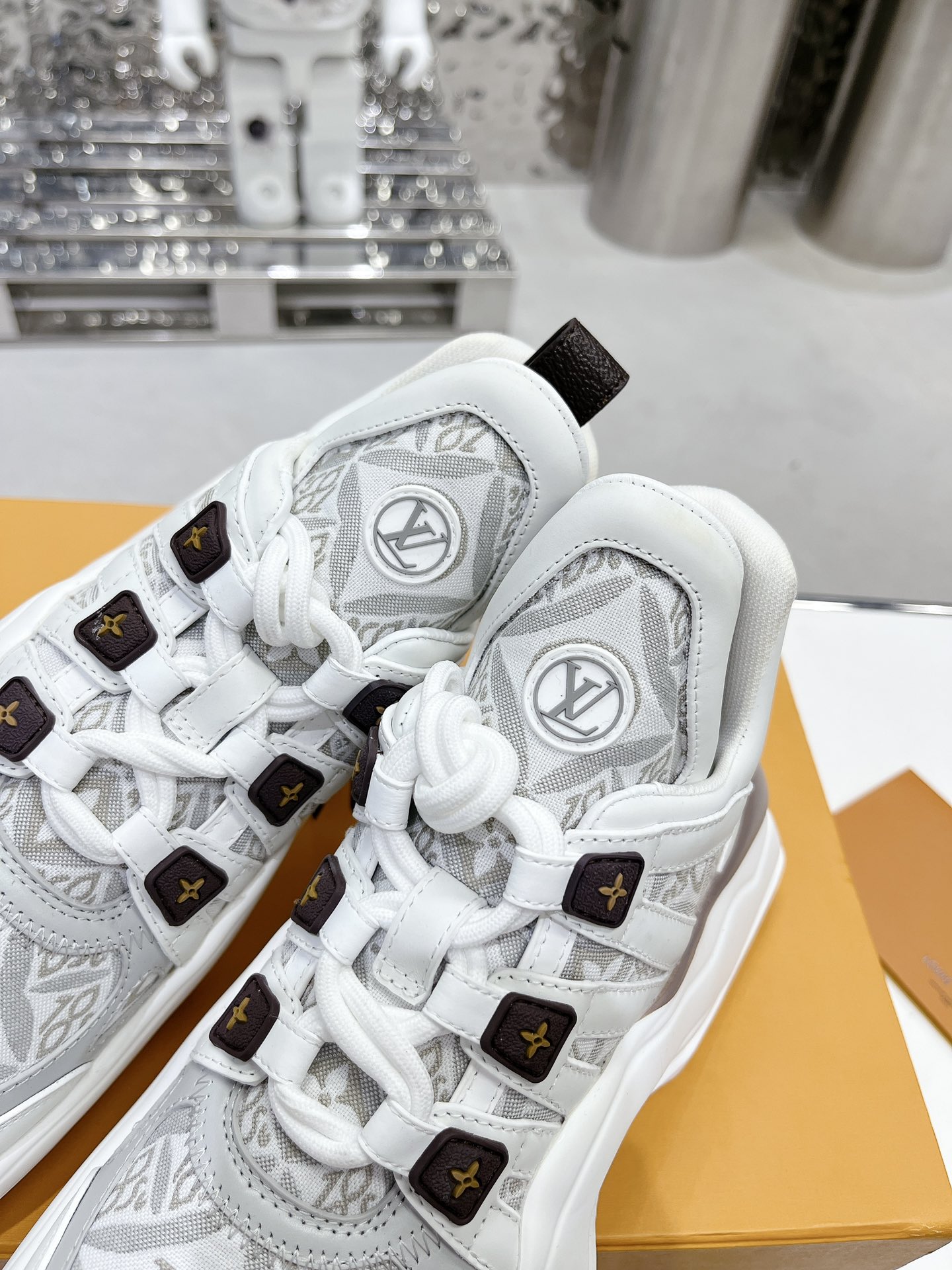 Louis Vuitton Cruise23 Archlight 2.0 Sneaker Size 36-41