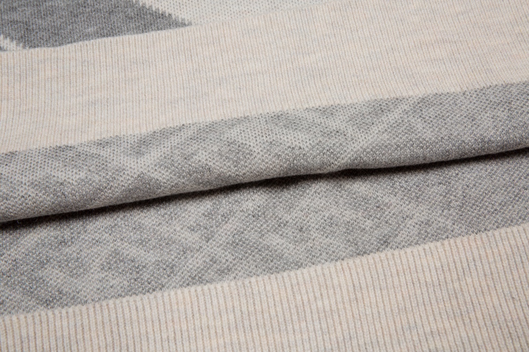 Fendi Unisex Sweatshirt Size S-XL