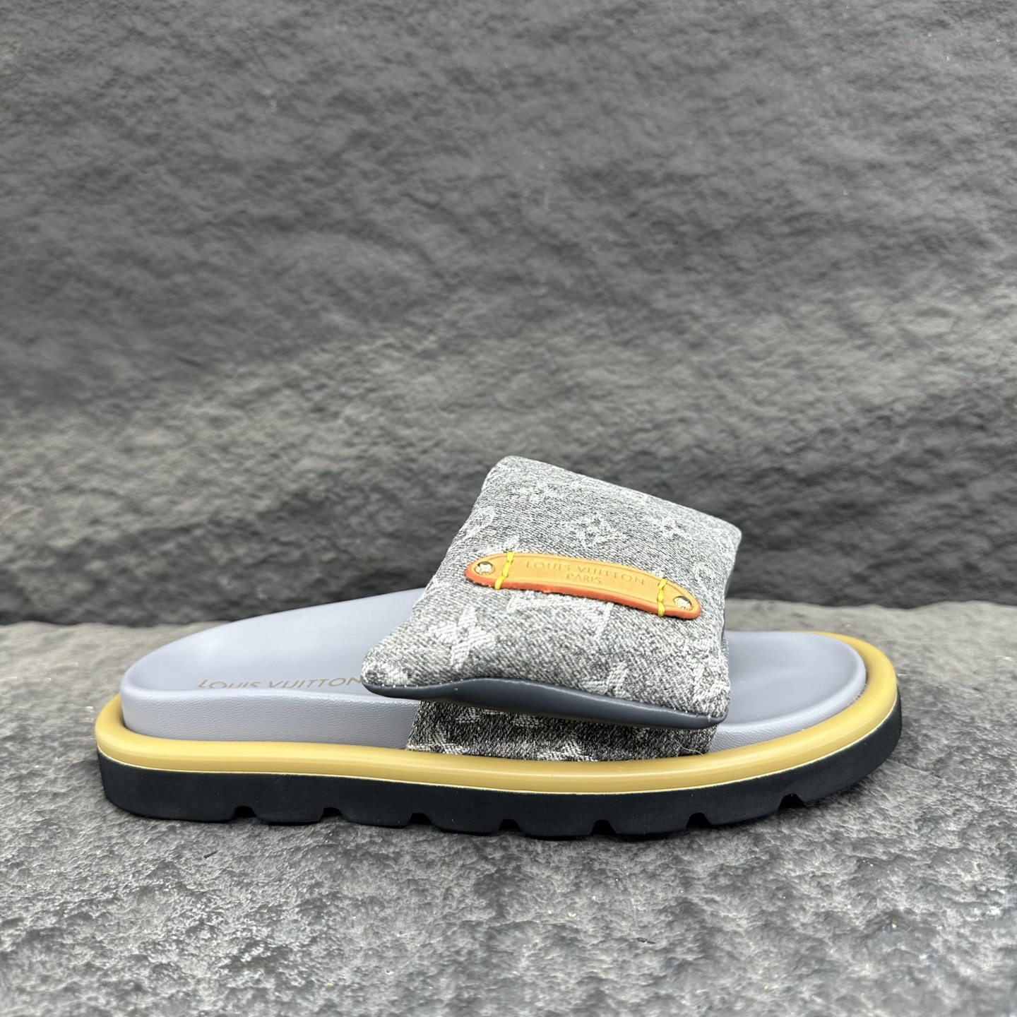 Louis Vuitton Pool Pillow Flat Comfort Slippers Size 36-46