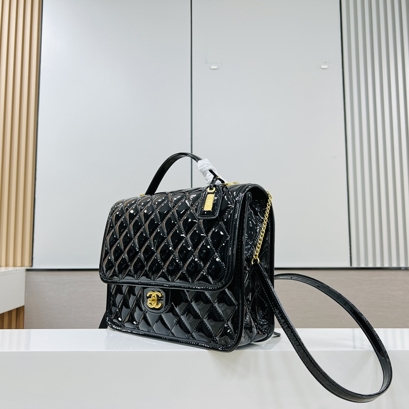 Chanel Women Backpack Bags Size 31.5*31*9cm