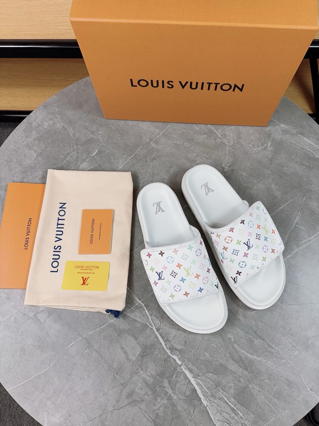 Louis Vuitton Pool Pillow Flat Comfort Slippers Size 36-46
