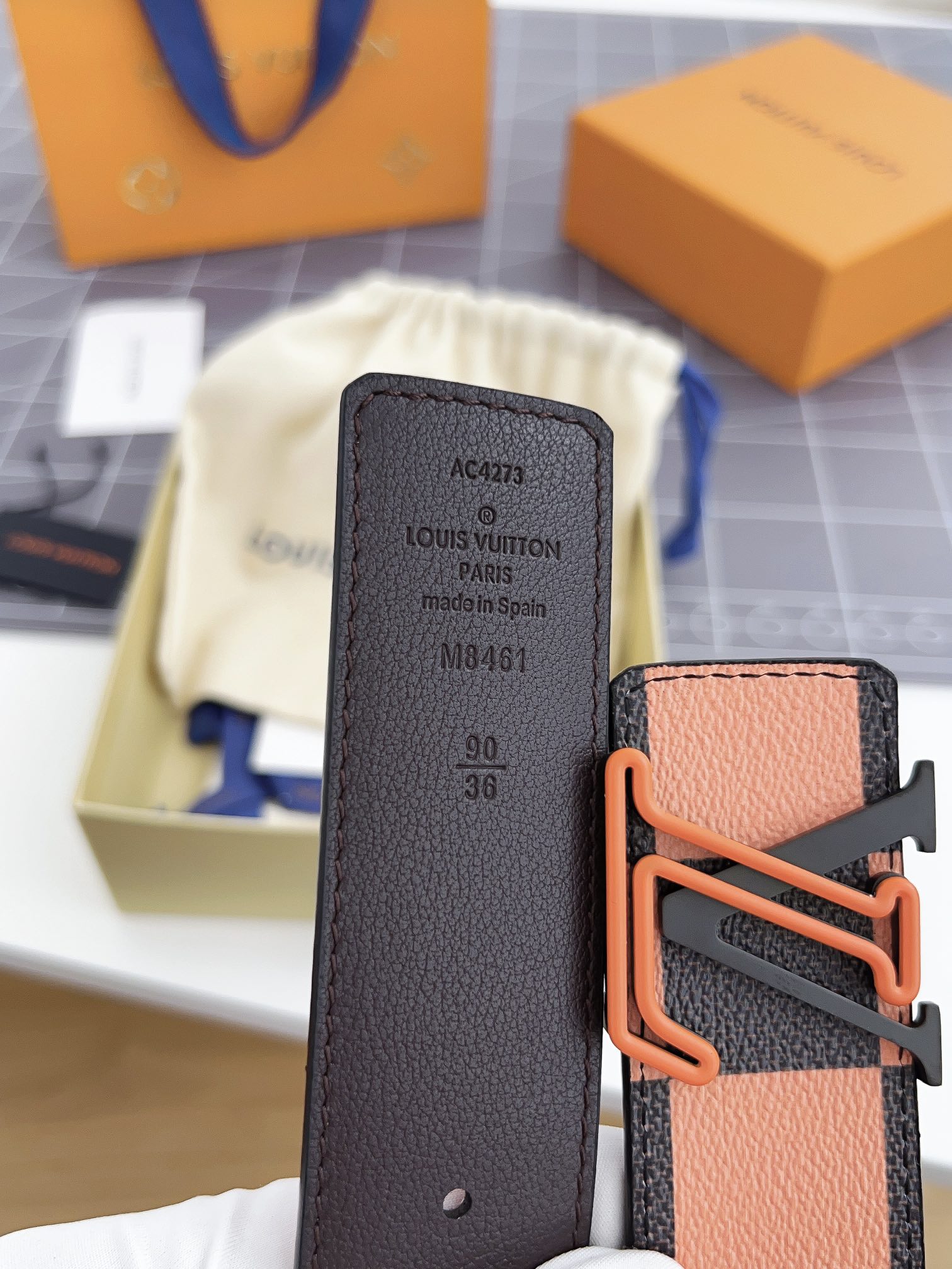 Louis Vuitton Men Belt Width 4cm