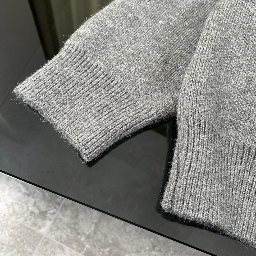 Louis Vuitton Unisex Sweatshirt Size S-L