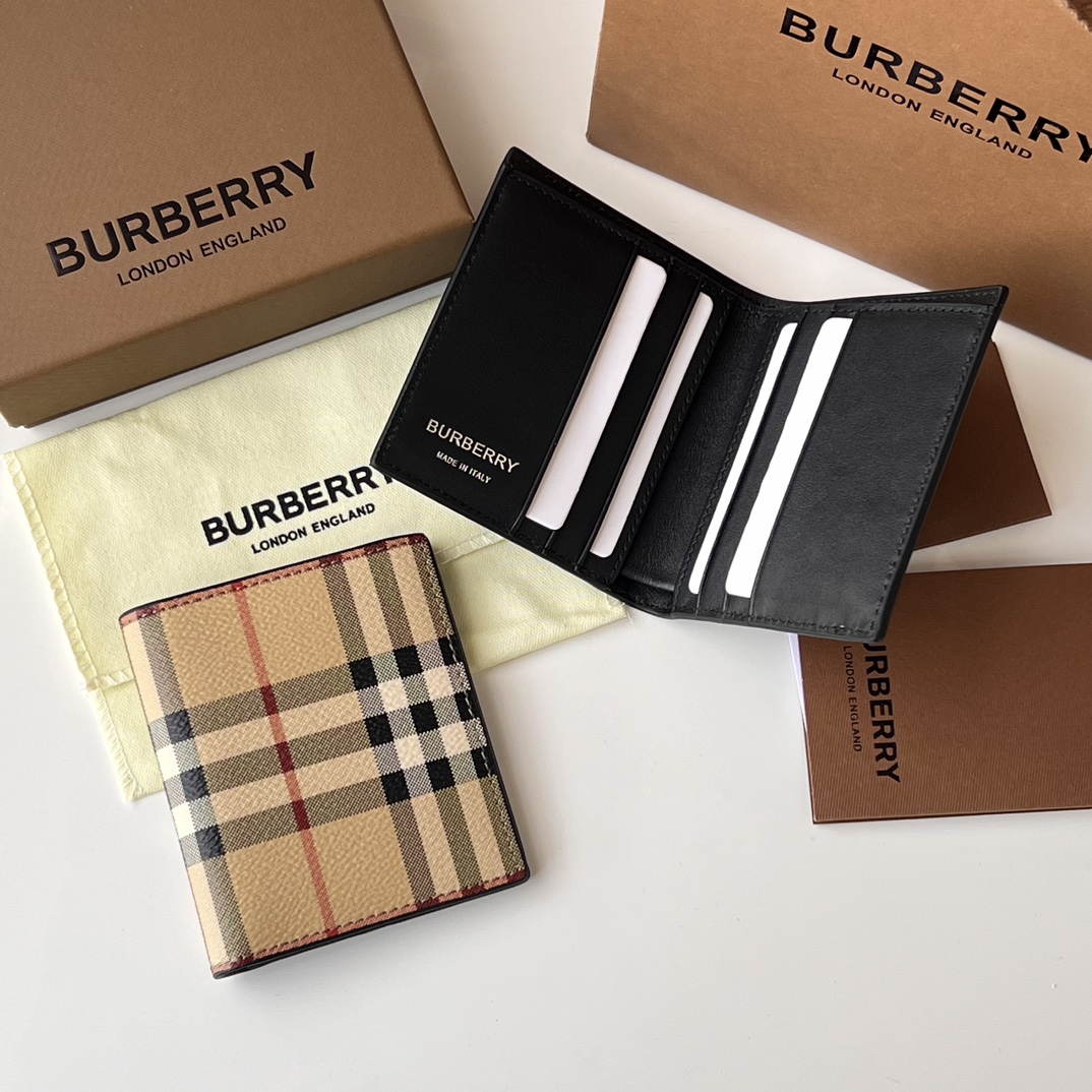 Burberry Card Holder Size 9*10.5cm