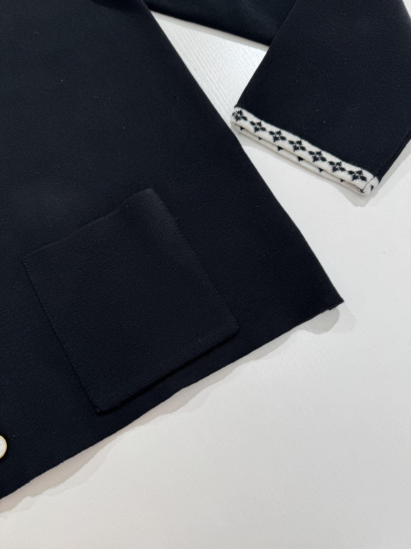 Louis Vuitton New Embroide Jacket Size S-L