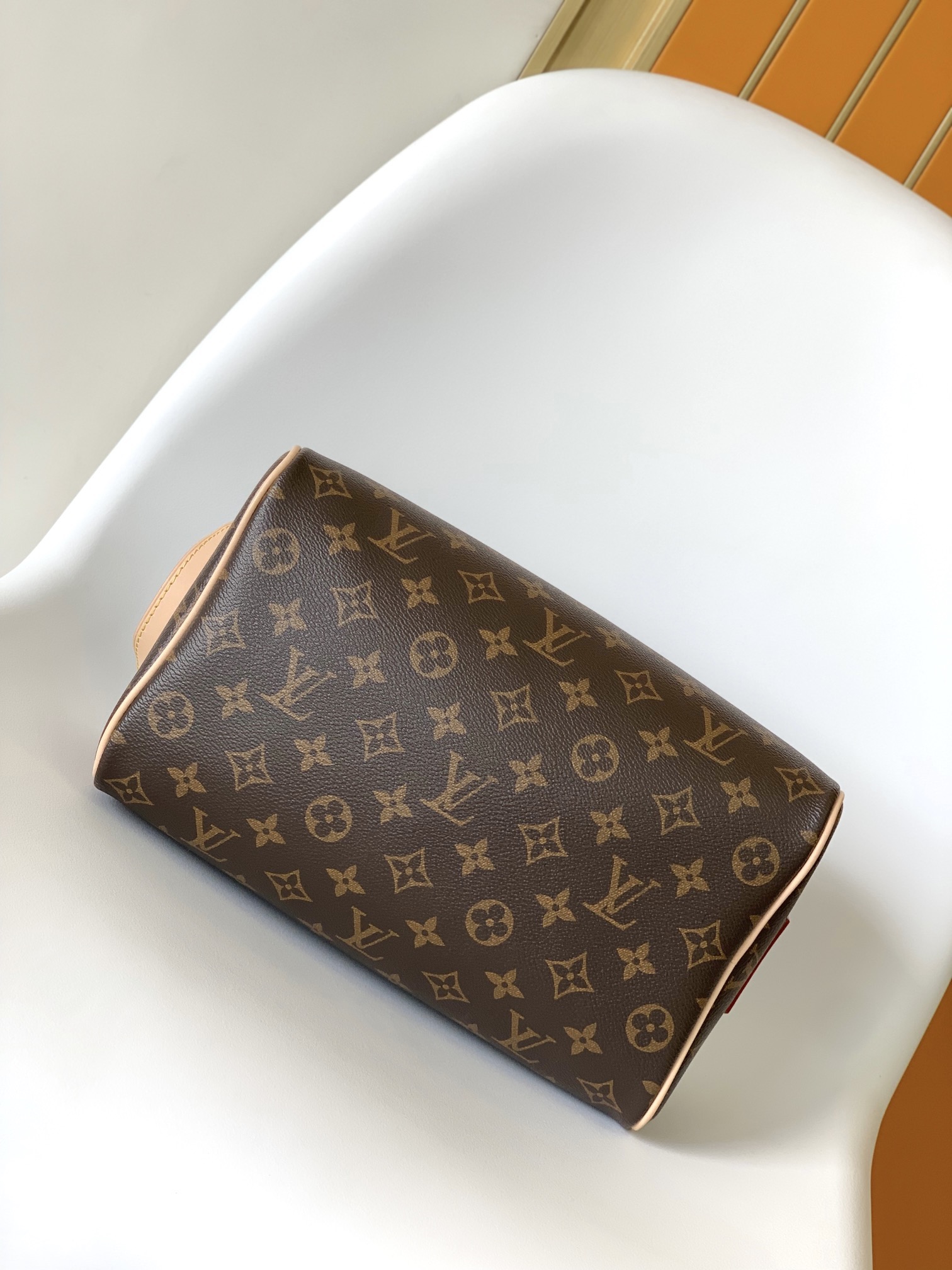 Louis Vuitton M44494 Clutch Bags Size 28*15*16.5cm