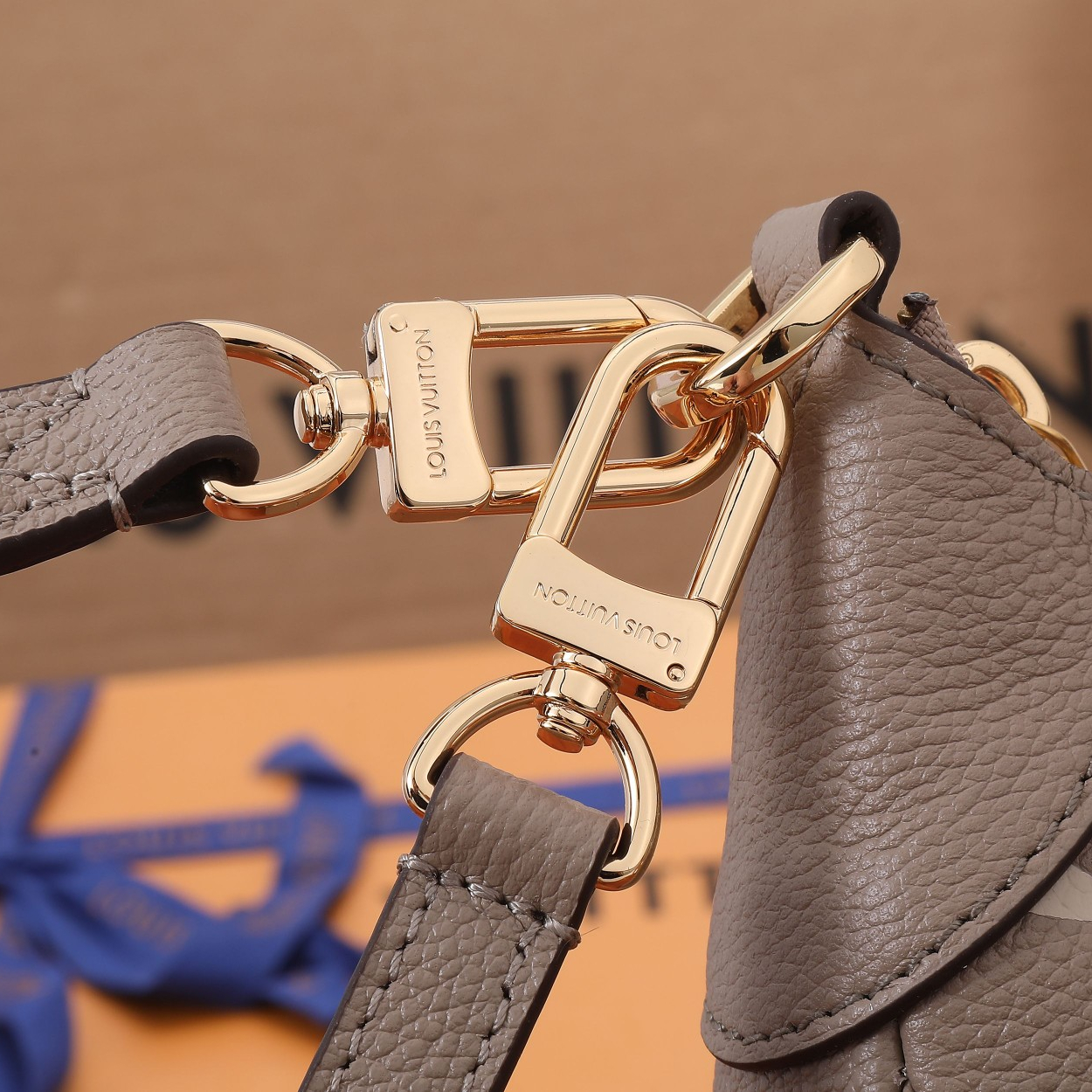 Louis Vuitton M46112 Bagatelle Women Bags Size 22*14*9cm