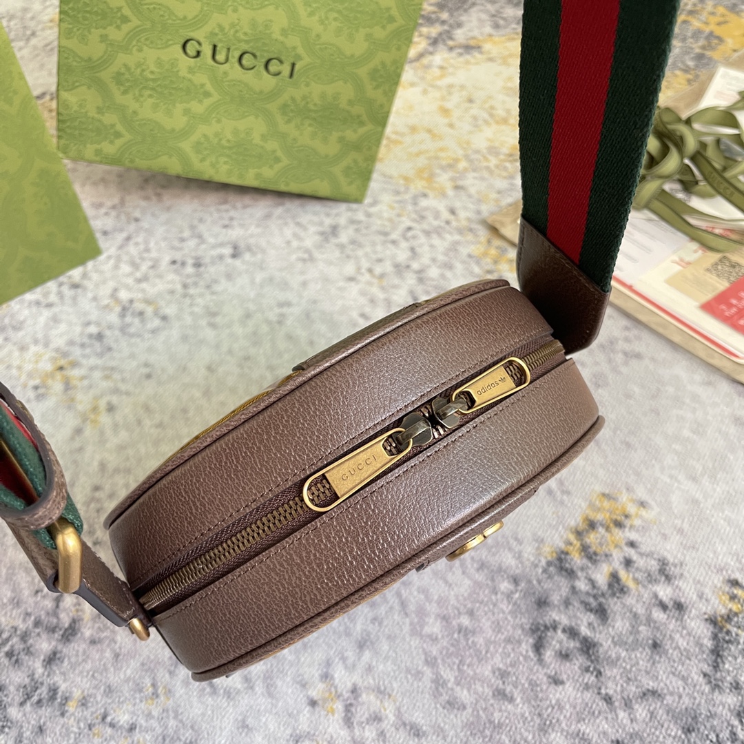 Gucci x Adidas Shoulder Bags 22*22*7cm