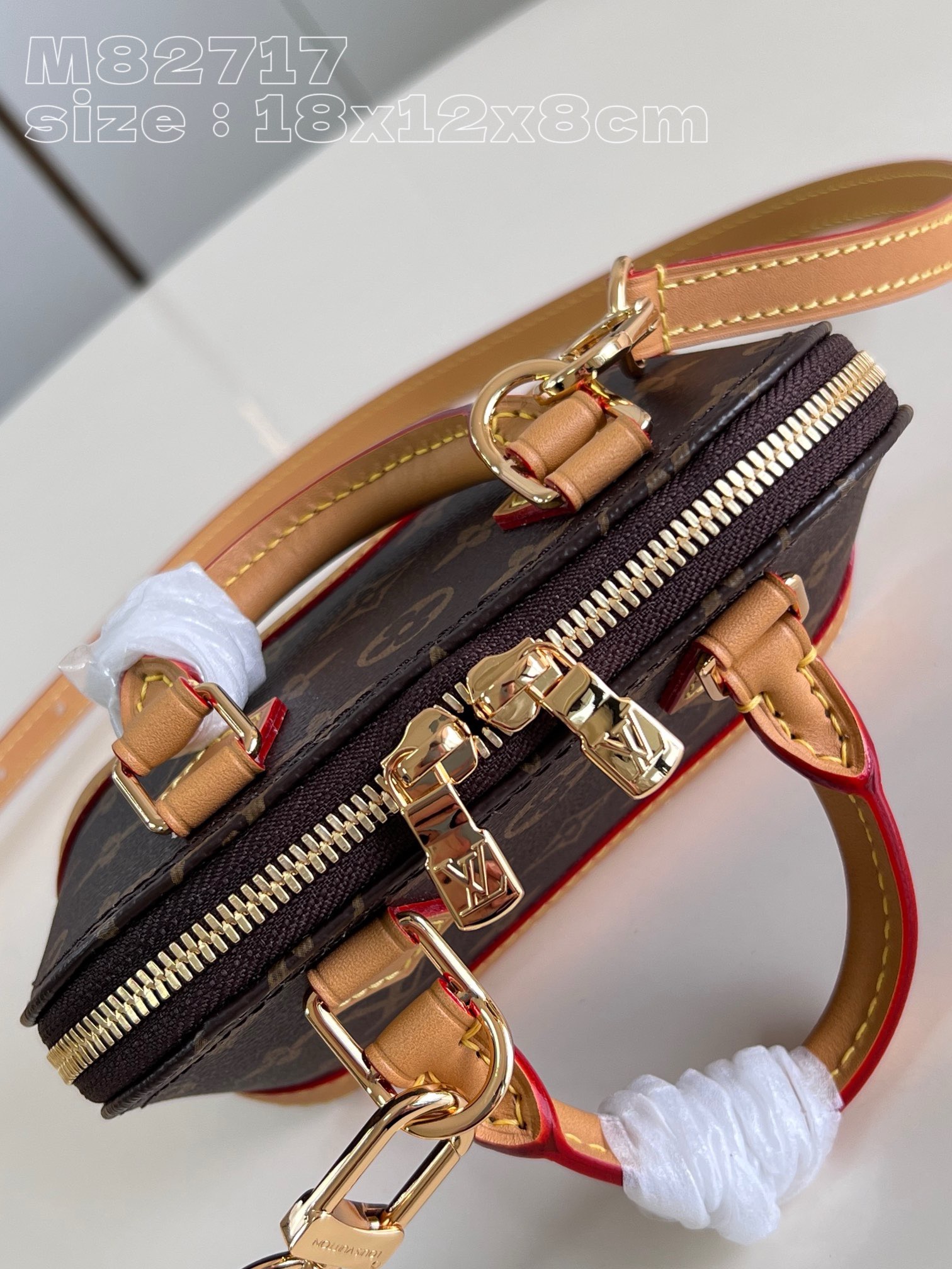 Louis Vuitton M53152 Alma Women Bags Size 18*12*8cm