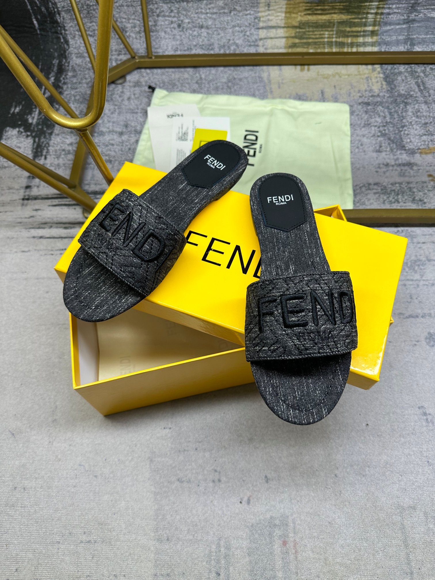 Fendi Slippers Size 36-42