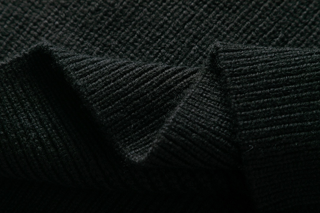 Balenciaga Unisex Sweatshirt Size S-L