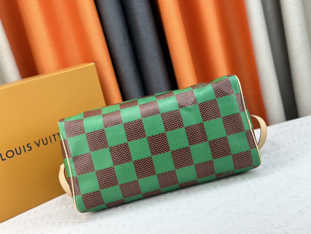 Louis Vuitton M24422 Speedy P9 Bandoulière 40 Monogram Leather Pharrell Williams Travel Bags Size 40*26*23cm