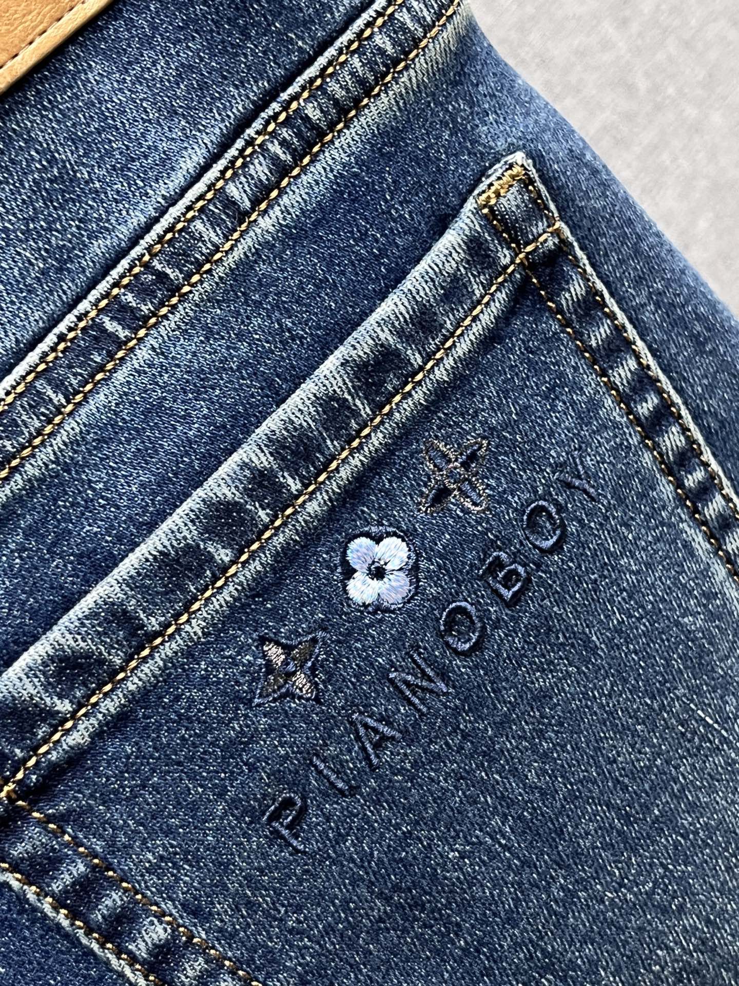 Louis Vuitton Jeans Men Size 29-38