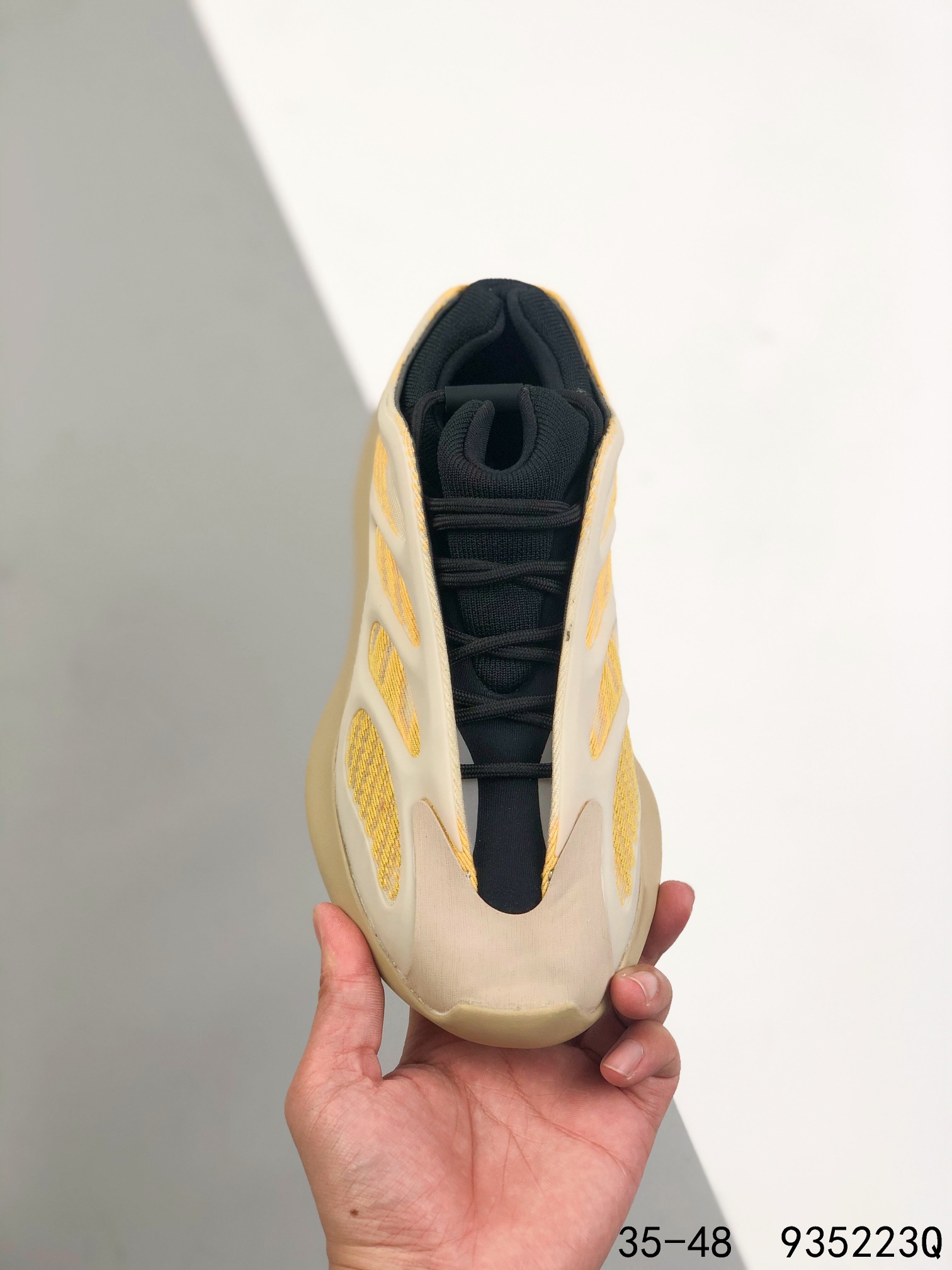 Yeezy 700 V3 Mens/Women's Sneakers Shoes 35 - 48