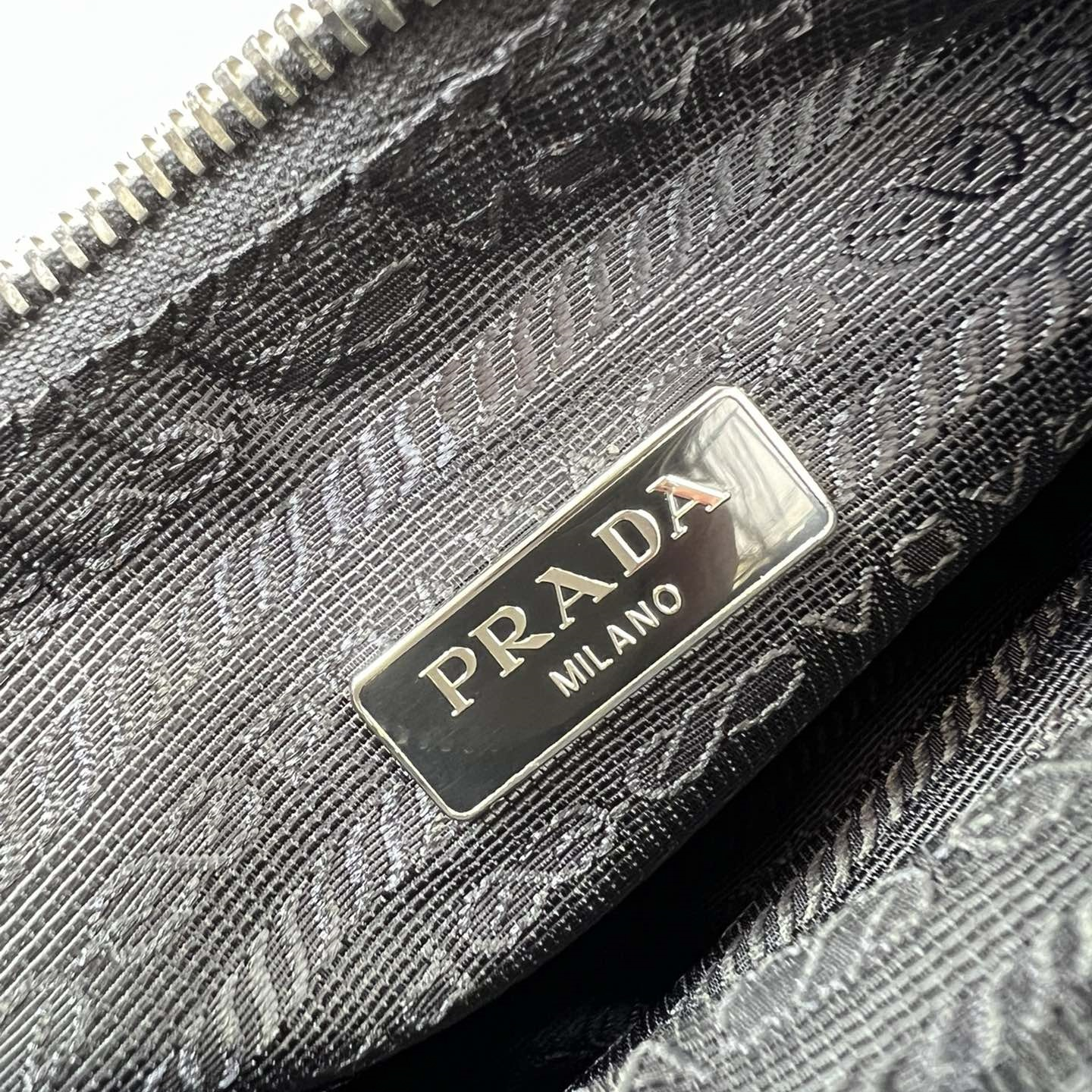 Prada 1NE204 Redition 2005 Women Bags 22*18*6.5cm
