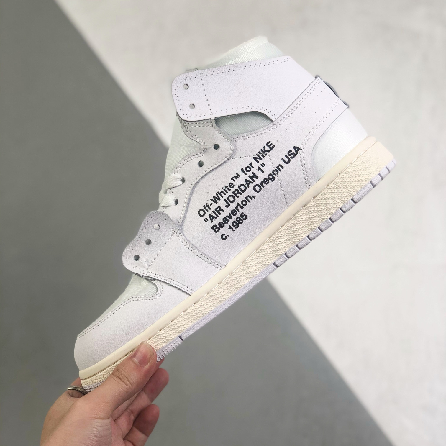 Nike Air Jordan 1 x OFF White High Top Sneakers Shoes Gr. 36-46