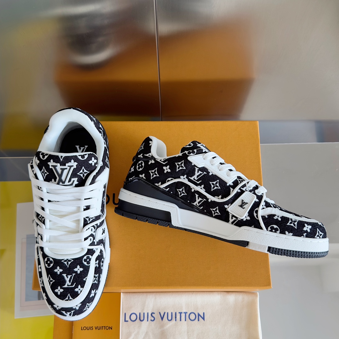 Louis Vuitton 2024New LV Trainer Sneaker Size 36-46
