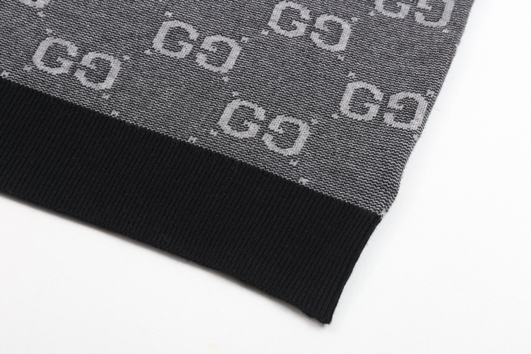 Gucci Unisex Knitwear Sweatshirt Size S-XL