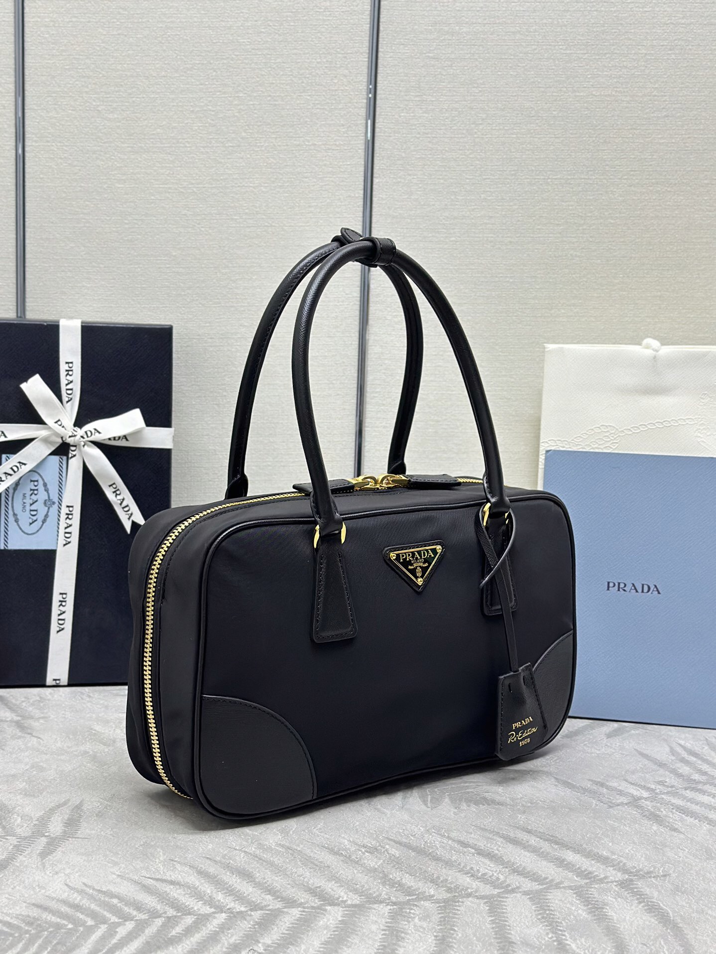 Prada 1BB115 Re-Edition 1978 Medium Re-Nylon Handbag Size 30*17.5*9cm