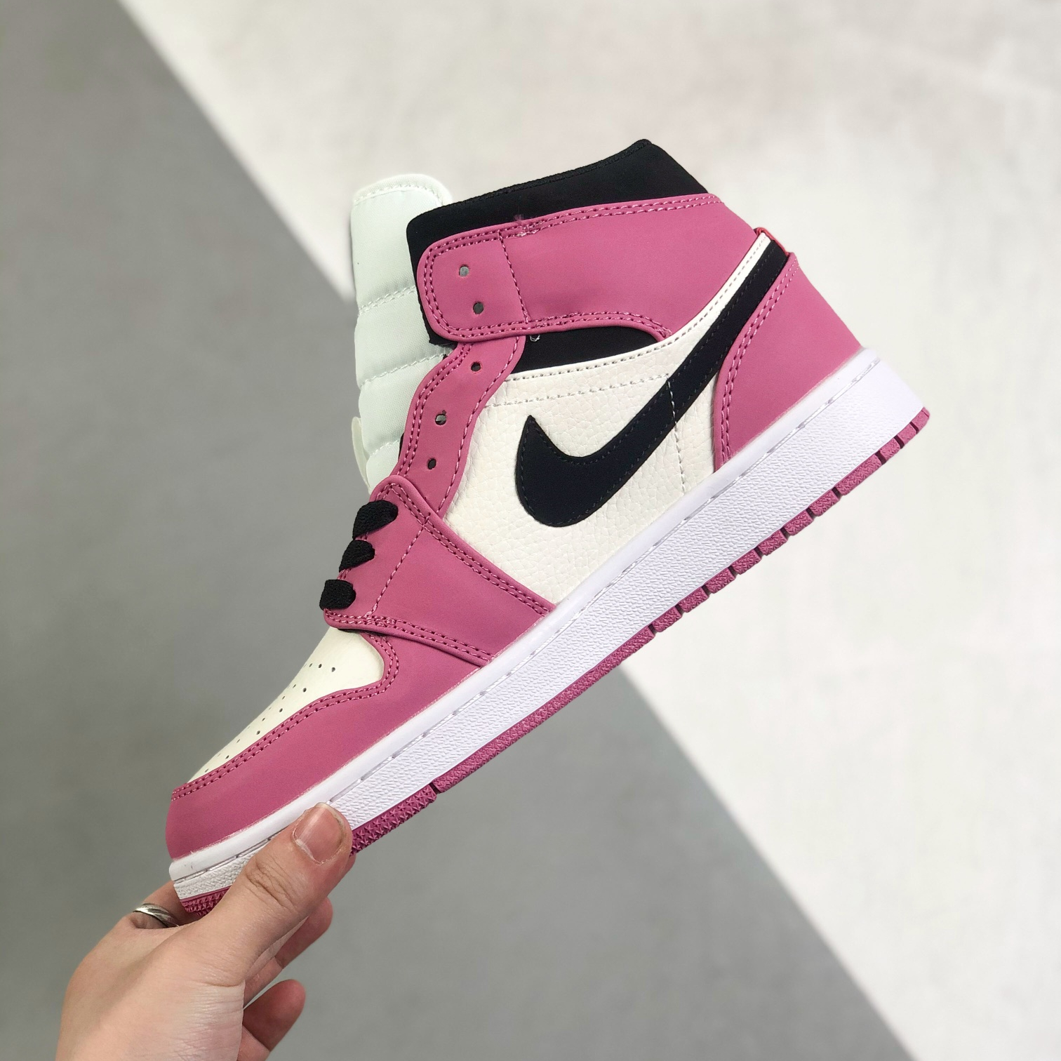 Nike Air Jordan 1 High Top Sneakers Shoes Gr. 36-46