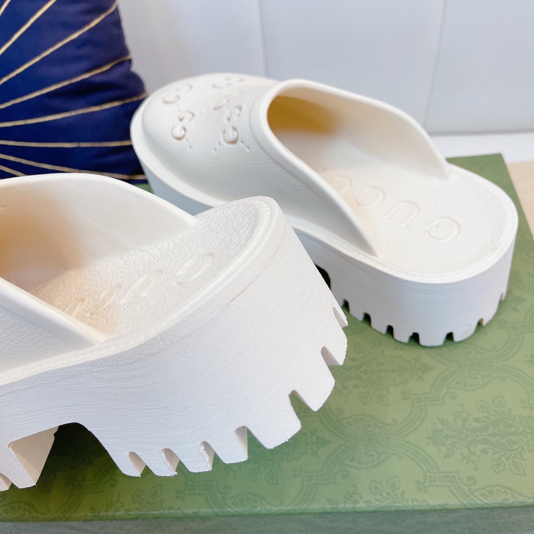 Gucci Slip on Sandal Slippers Size 36-45 Black/White