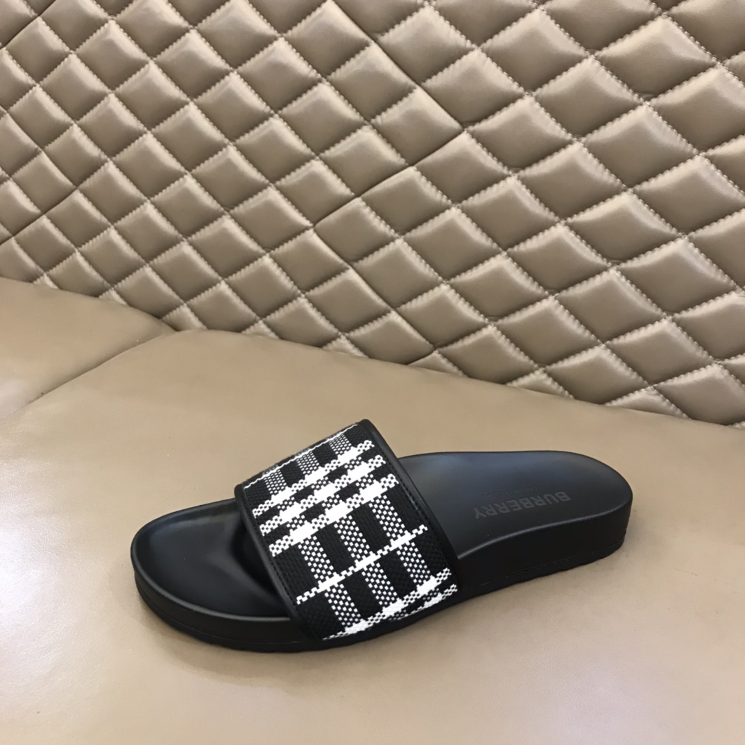 Burberry Mens Sandals Gr. 40-45