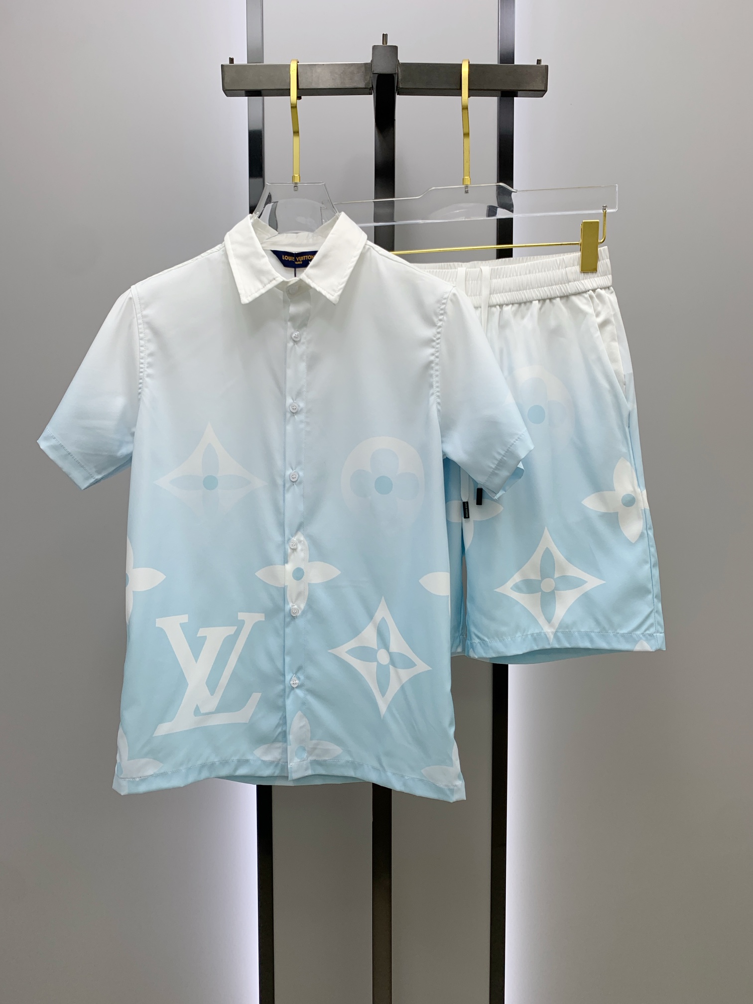 Louis Vuitton Sommeranzug Size M-XXL