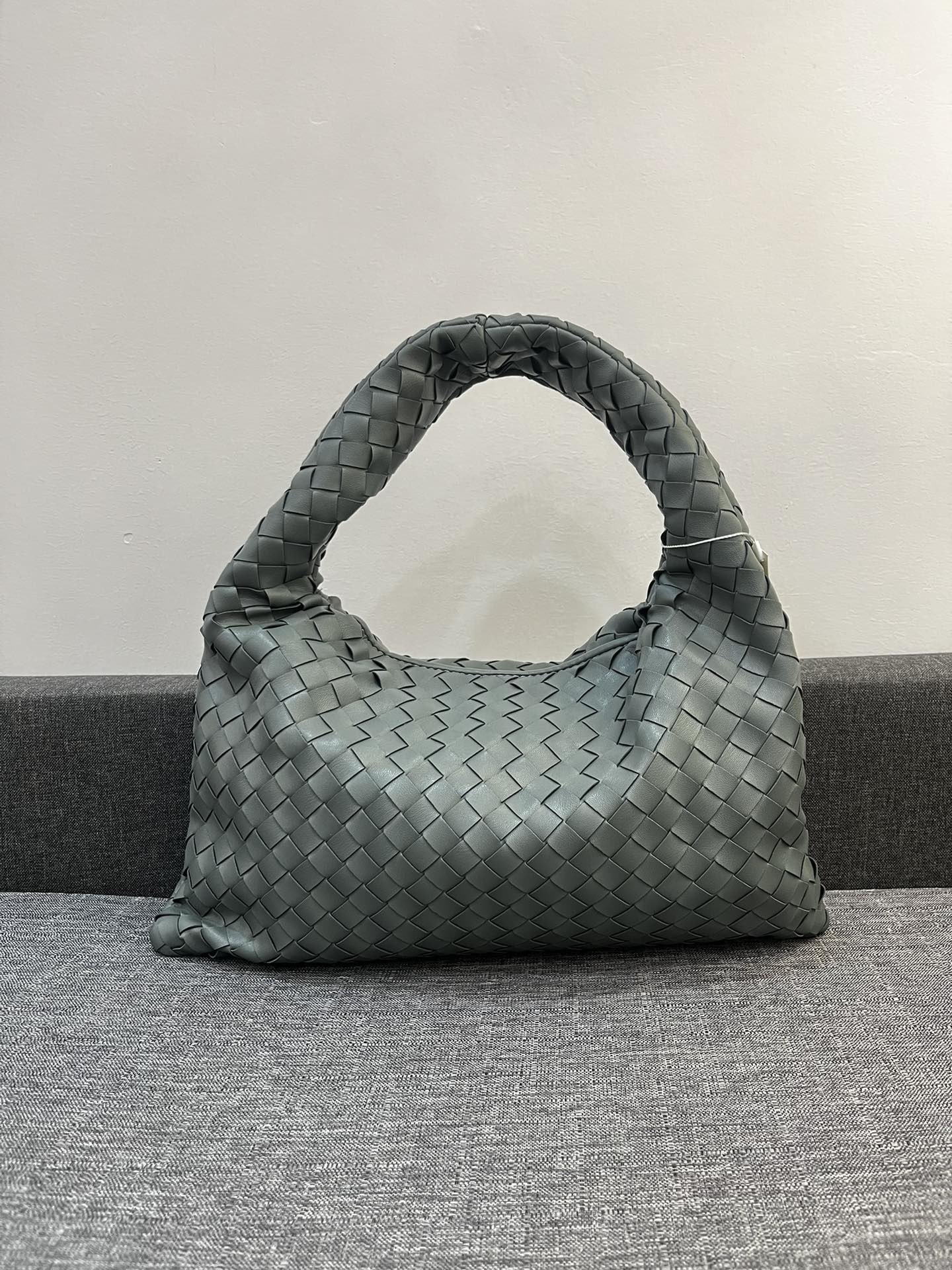Bottega Veneta HO Shoulder Bags 40*24cm