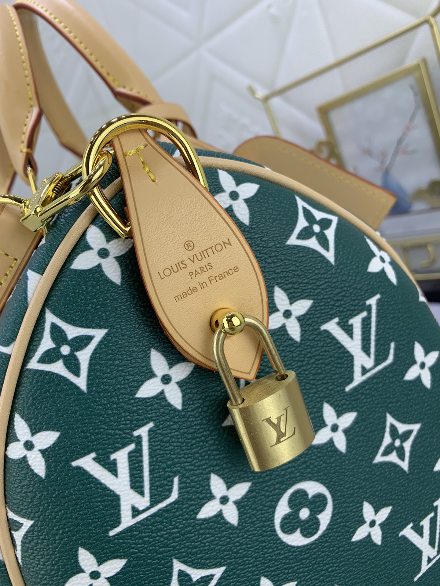 Louis Vuitton Speedy P9 Bandoulière 30 Monogram Leather Travel Bags Size 30*21*7cm