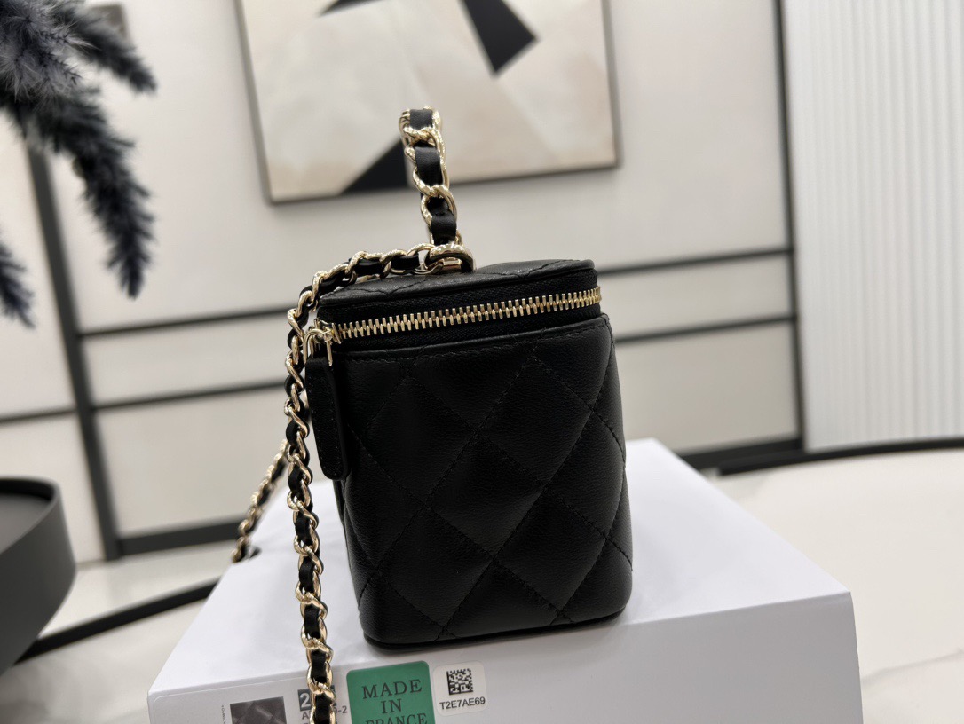 Chanel Women Shoulder Bags Size 17cm