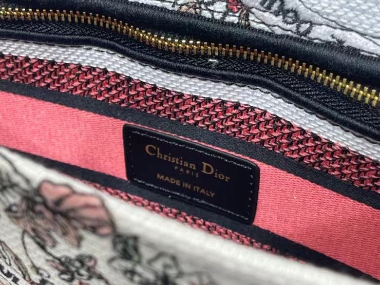 Dior Lady Women Shoulder Bags 24*20*11cm