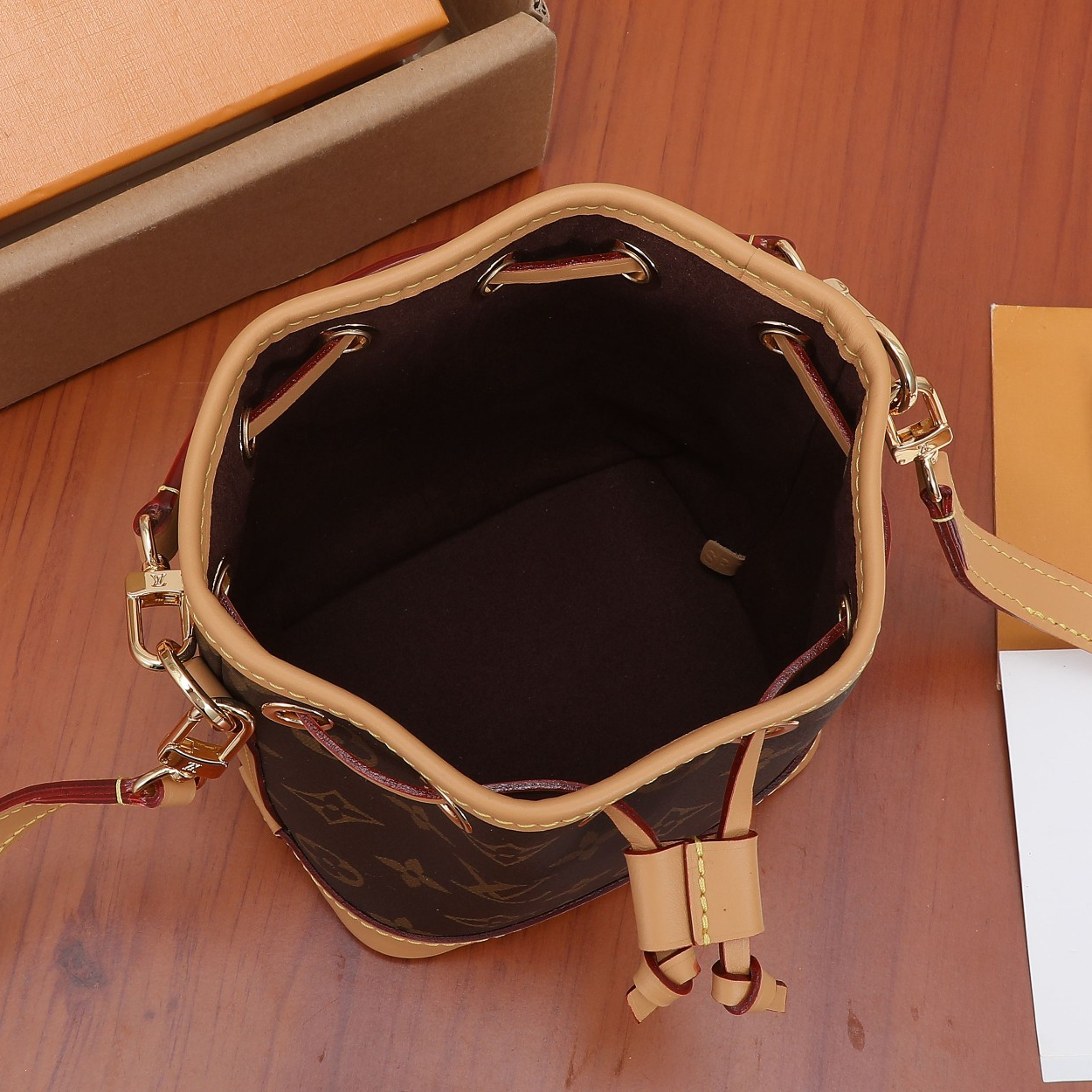 Louis Vuitton M46099 Bagatelle Women Bags Size 22*14*9cm