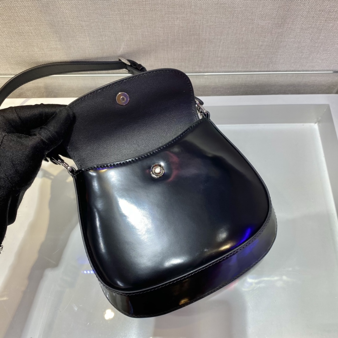 Prada 1BH188 Cleo brushed Leather Shoulder Bags Size 17*14.5*3cm