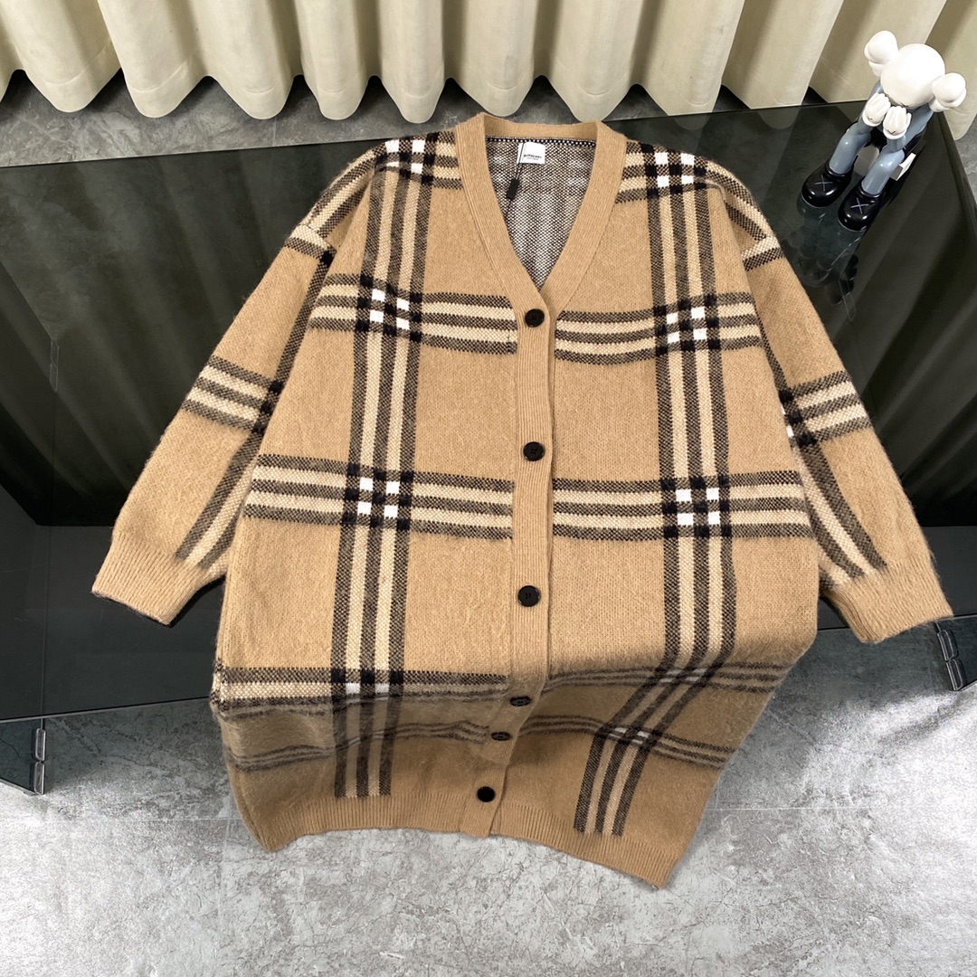 Burberry Classic style Jacket Sweatshirt Size S-L