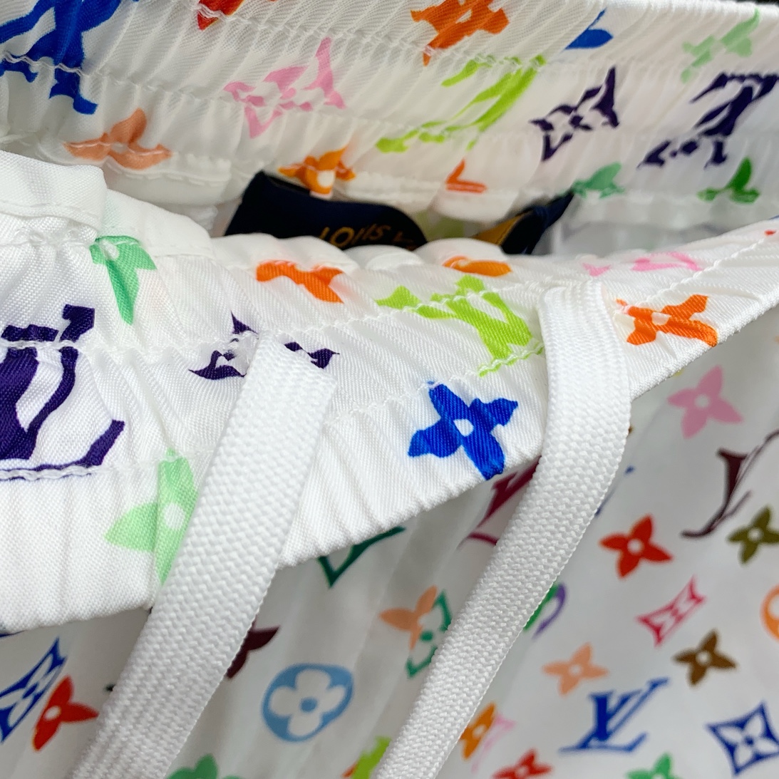 Louis Vuitton Sommeranzug Size M-XXL