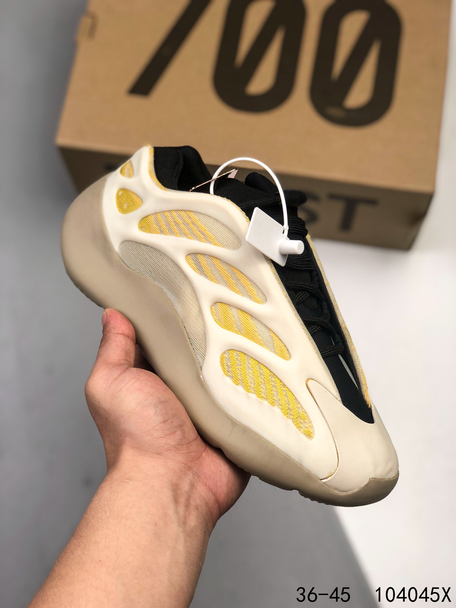 Yeezy 700 V3 Mens/Women's Sneakers Shoes 36 - 45