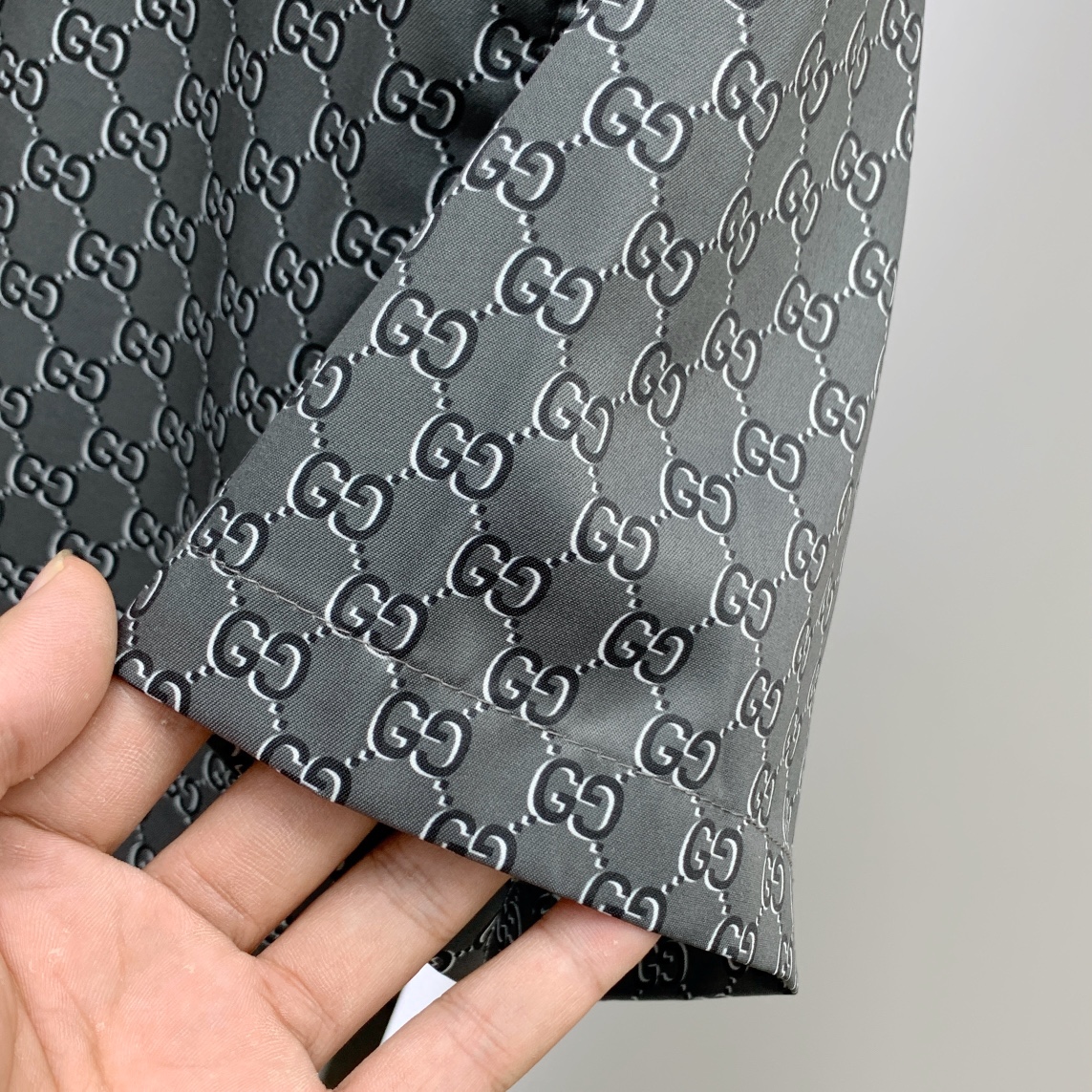 Gucci Sommeranzug Size M-XXL