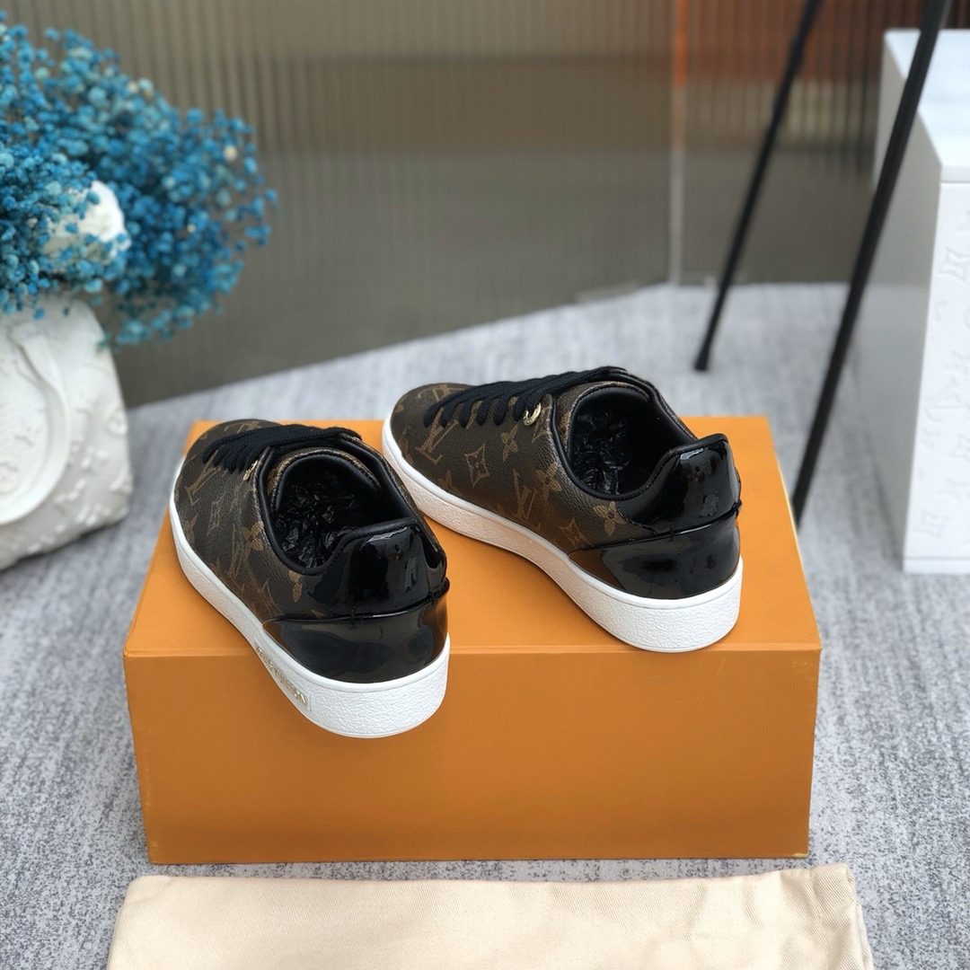 Louis Vuitton Monogram Sneaker Size 36-40