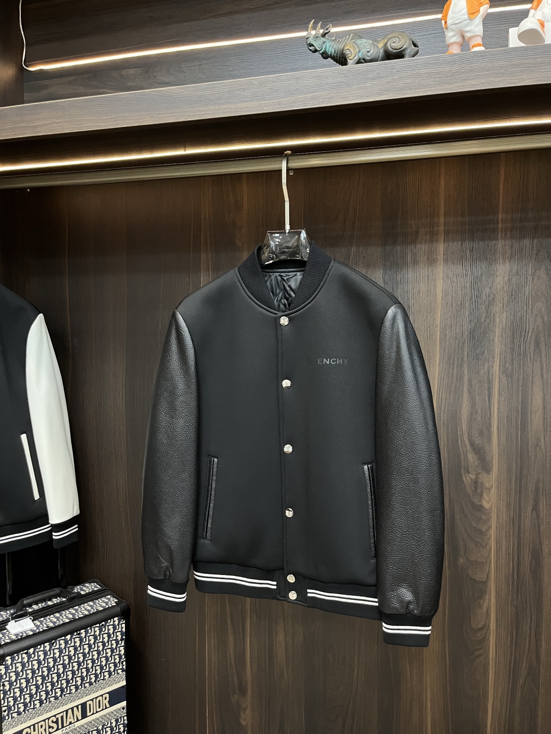 Givenchy Unisex Jacket Size M-XXXL