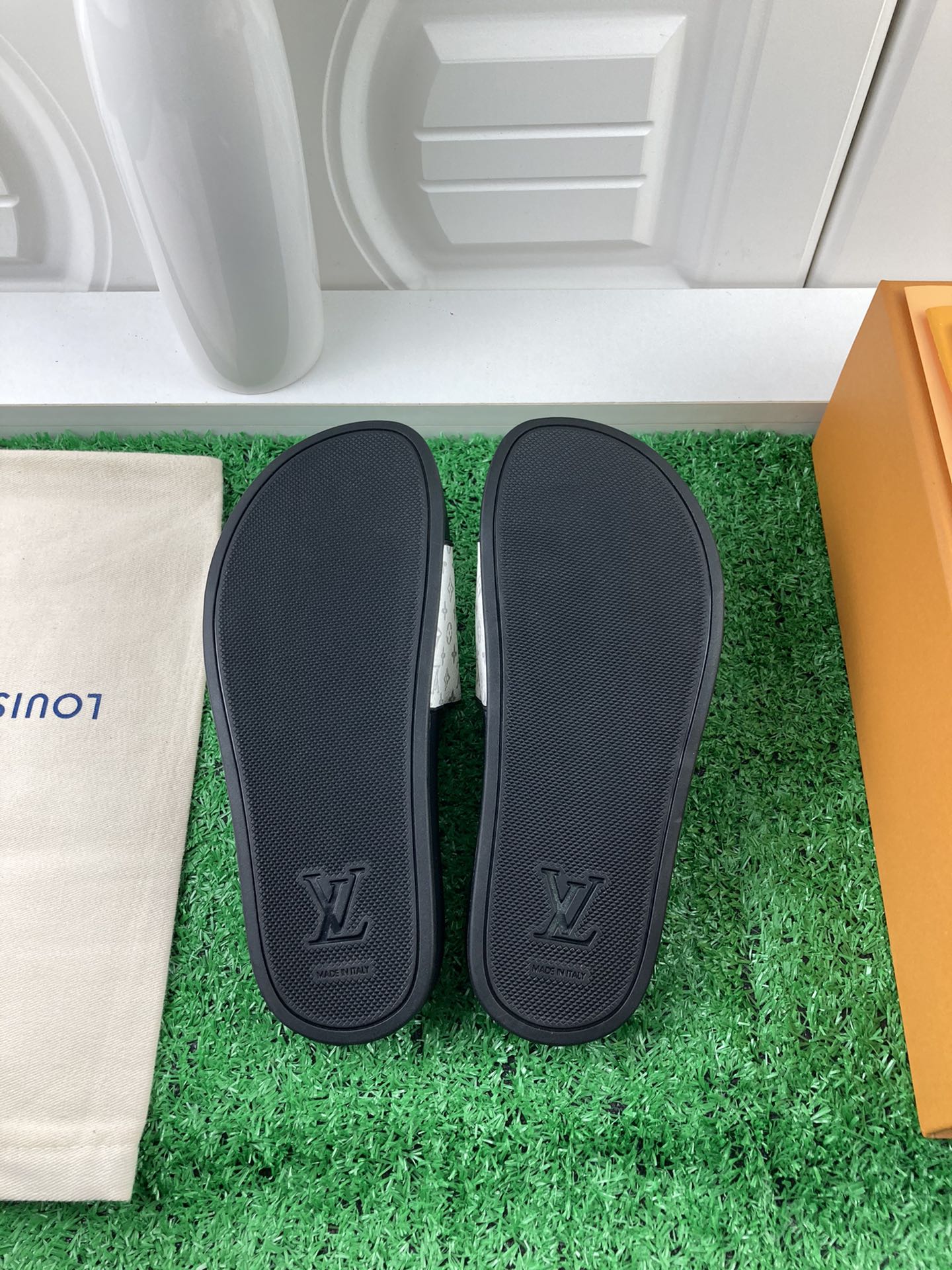 Louis Vuitton 2024ss Candy Series Slippers Size 36-45