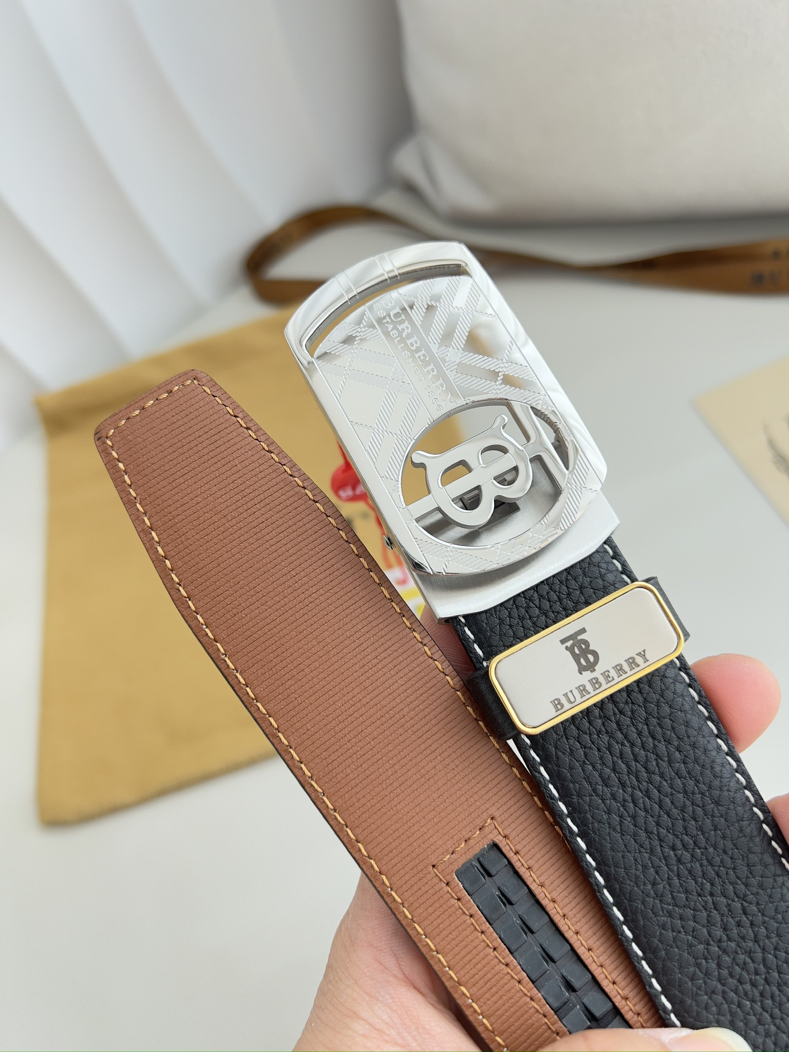 Burberry Men Belt Width 3.5cm